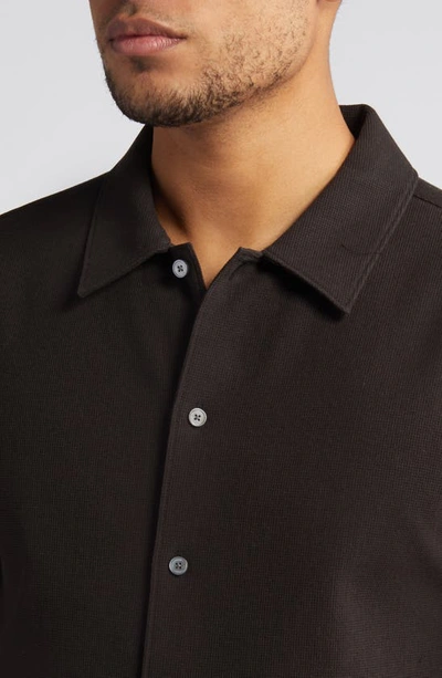 Shop Frame Textured Short Sleeve Button-up Shirt In Black