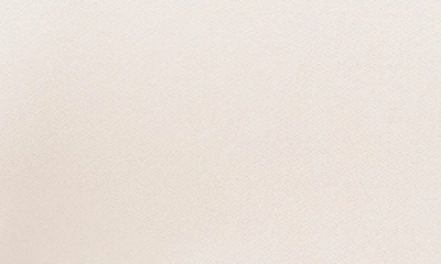 Cece Puff Sleeve Spread Collar Crepe Knit Top In New Ivory