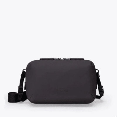Shop Ucon Acrobatics | Ando Medium Bag | Lotus Series | Black