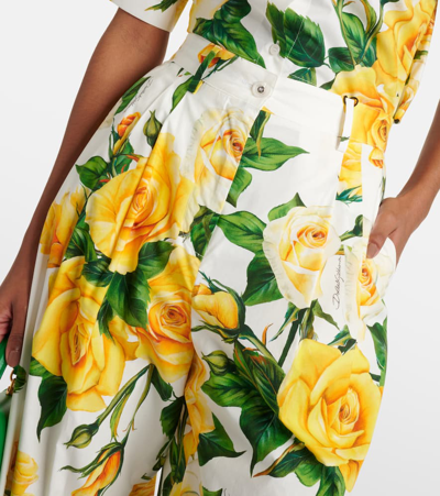 Dolce & Gabbana Floral High-rise Cotton Cropped Pants In Rose Gialle Fdo Bco