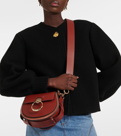 Chloé Tess Shoulder Bag In Brown