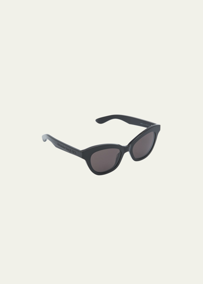 Shop Alexander Mcqueen Acetate Cat-eye Sunglasses W/ Logo Detail