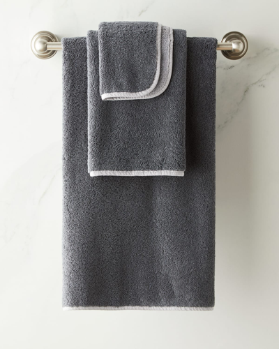 Shop Graccioza Bicolor Hand Towel In Silver/storm