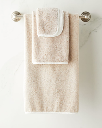 Shop Graccioza Bicolor Washcloth In Snow/fog