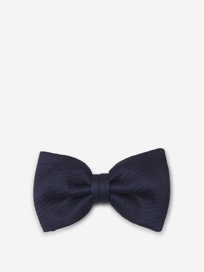 Shop Brioni Essential Textured Bow Tie In Blau Marí