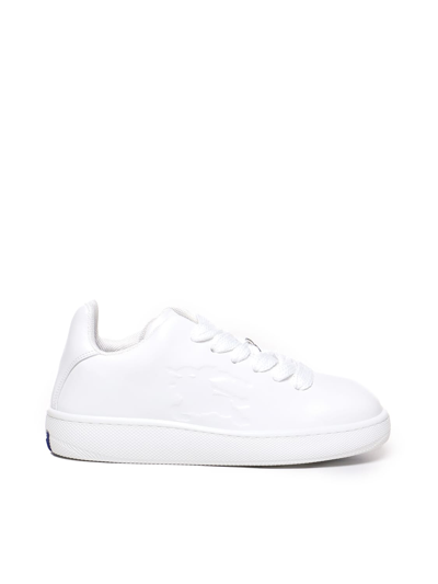 Shop Burberry Sneaker Box In Pelle In Bianco