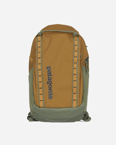 Shop Patagonia Black Hole Pack 32l Pufferfish Gold In Yellow