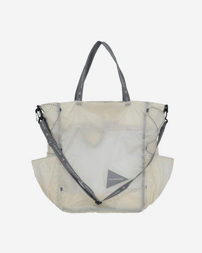 Shop And Wander Sil Tote Bag Off In White
