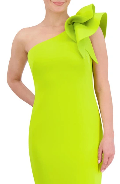 Eliza J One-shoulder Scuba Crepe Cocktail Dress In Lime