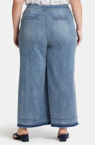 Nydj Plus Mona Womens Frayed Hem Denim Ankle Jeans In Blue