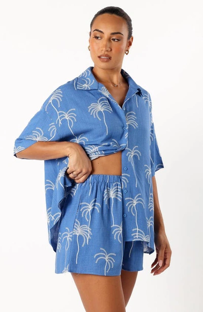 Petal And Pup Amira Print Shorts In Blue Palm Print