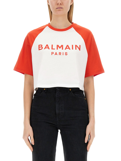 Shop Balmain Cropped T-shirt In Fuchsia
