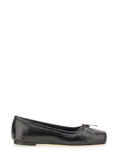 Aeyde 10mm Gabriella Nappa Leather Flats In Black