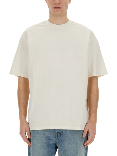 Shop Amish Cotton T-shirt In White