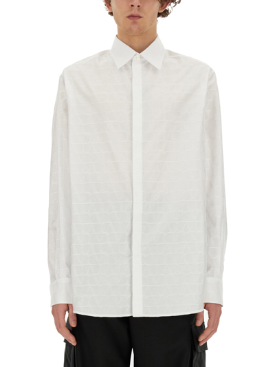 Shop Valentino Shirt With "toile Iconographe" Pattern In White