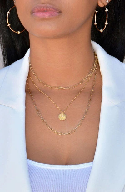 Shop Liza Schwartz Sunrays Cz Coin Pendant Necklace In Gold