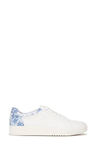 Shop Soul Naturalizer Neela Oxford Sneaker In White / Bluebell Faux Leather
