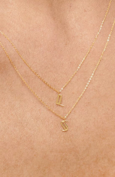 Monica Vinader Small Initial Pendant Necklace In 14kt Solid Gold - L