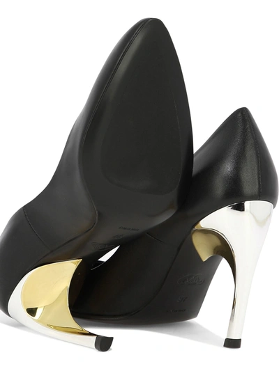 Alexander Mcqueen Alexander Mc Queen "armadillo" Pumps In Black