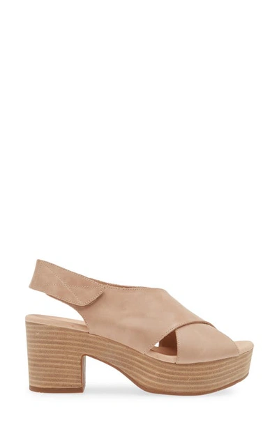 Chocolat Blu Glendora Slingback Platform Sandal In Beige Leather