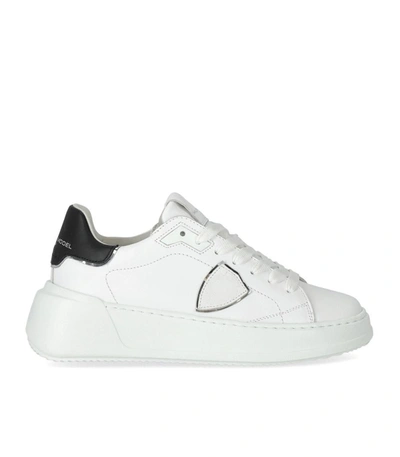 Shop Philippe Model Tres Temple Low White Black Sneaker