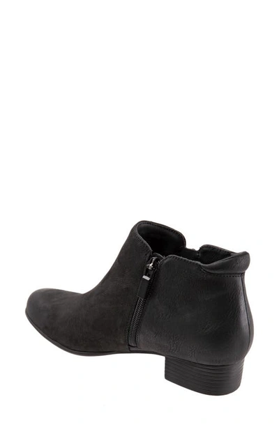 Trotters Major Bootie In Black