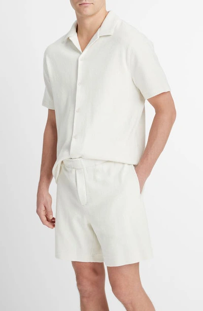 Vince Men's Boucle Pull-on Shorts In Bone