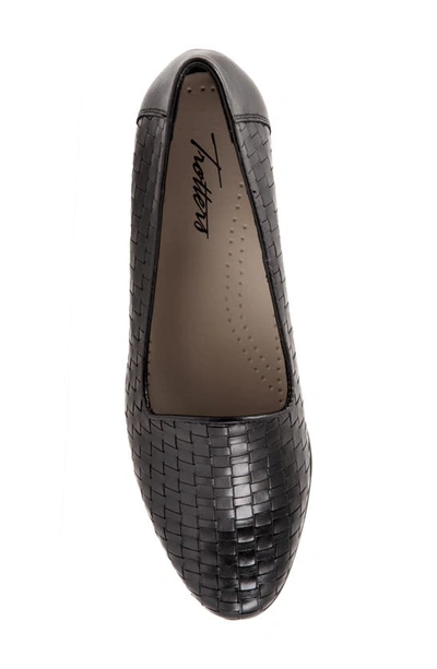 Trotters Liz Slip-on Loafer In Black