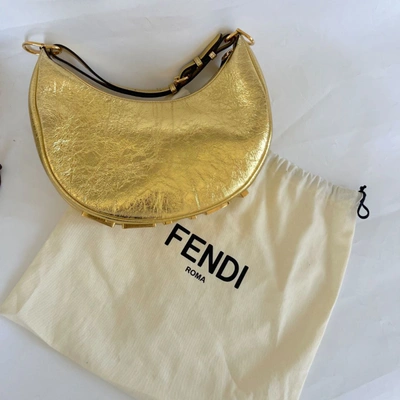 FENDI Pre-owned Graphy Medium Shoulder Bags