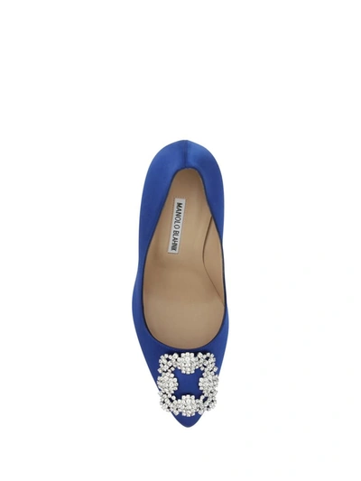 Shop Manolo Blahnik Pumps In Bblu