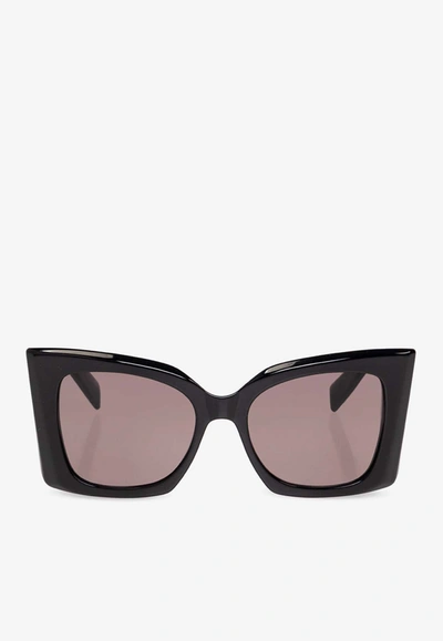 Shop Saint Laurent Blaze Oversized Cat-eye Sunglasses In Gray