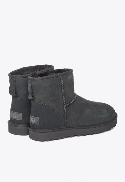 Ugg Womens Classic Mini Ii Boots In Black