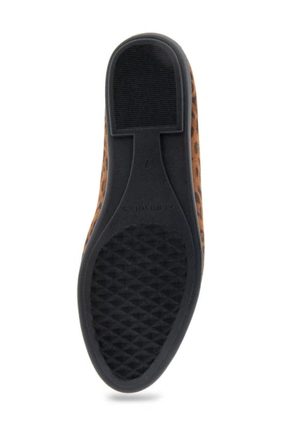 Aerosoles Betunia Smoking Slipper In Leopard Fab Suede