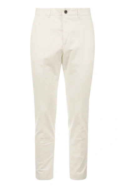 Peserico Men's Velvet Chino Trousers In Snow