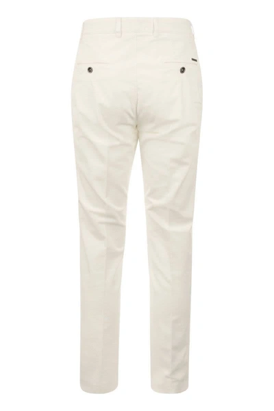 Peserico Men's Velvet Chino Trousers In Snow