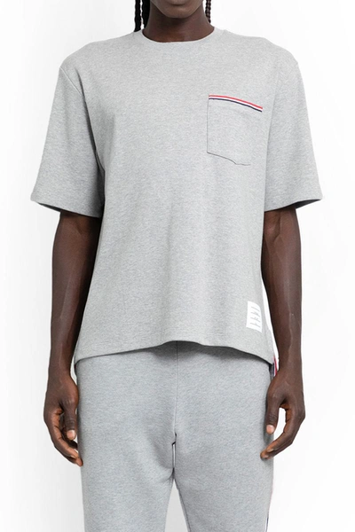 Shop Thom Browne T-shirts In Grey