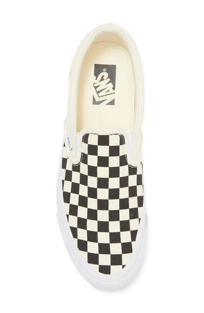Vans Ua Classic Slip-on Stackform Sneakers Checkerboardblack/ White In Checkerboard Black/ Off White