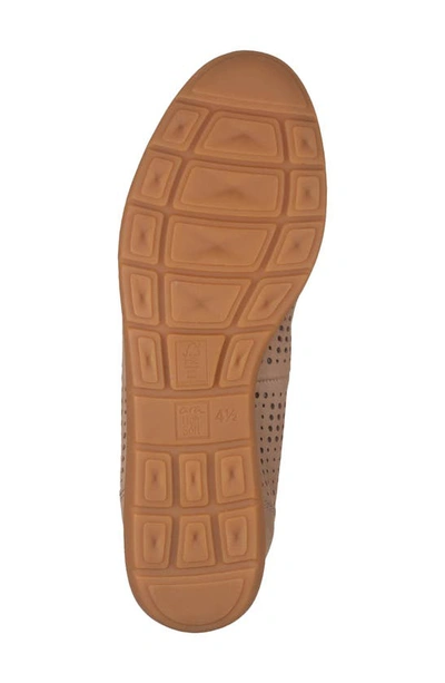 Ara Sh Perf Flat In Sand