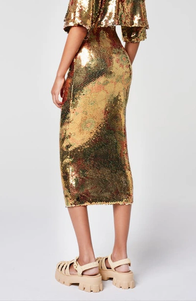 Shop Smythe Sequin Stretch Skirt In Gold Floral