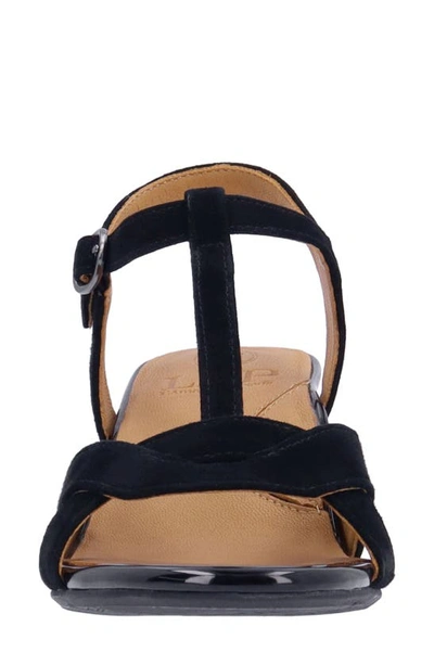 L'amour Des Pieds Mabry T-strap Sandal In Black