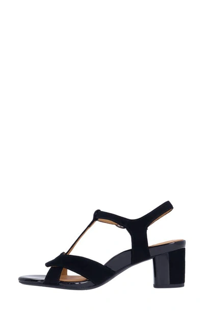 L'amour Des Pieds Mabry T-strap Sandal In Black