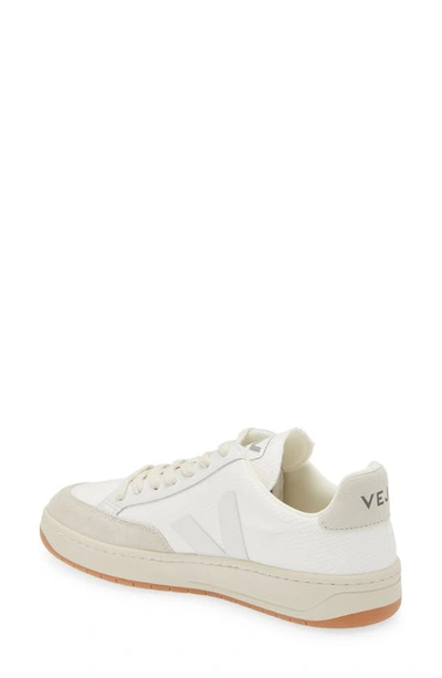 Veja V 12   Women's In White Natural