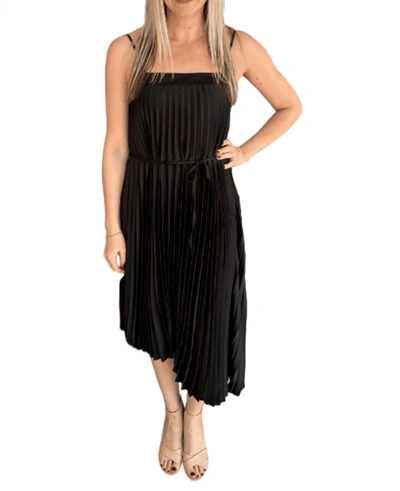 Shop Willa Story Mia Pleated Dress In Black