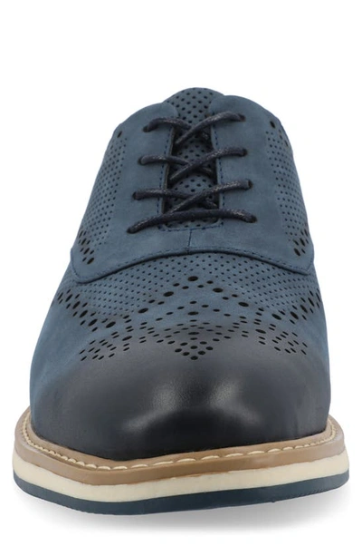 Vance Co. Patrick Hybrid Oxford In Blue