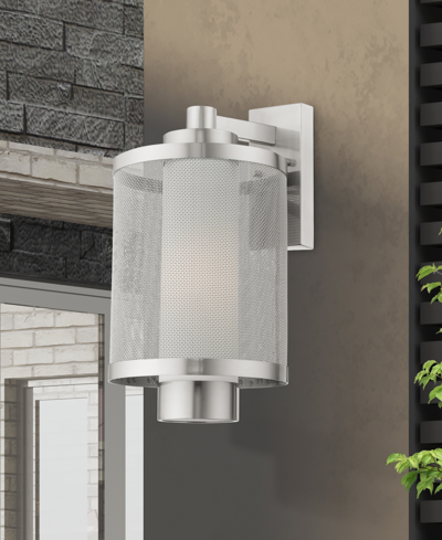 Livex Nottingham 1 Light Wall Lantern In Brushed Nickel