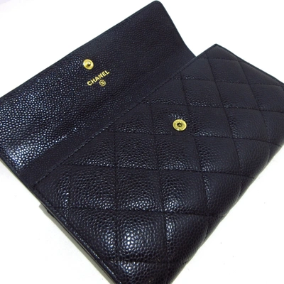 CHANEL Pre-owned Matelassé Black Leather Wallet  ()