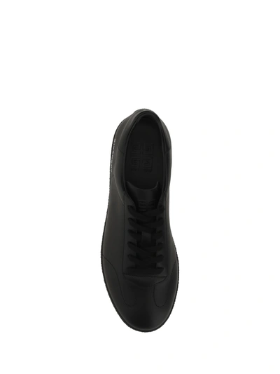 Shop Givenchy Low-top Sneakers
