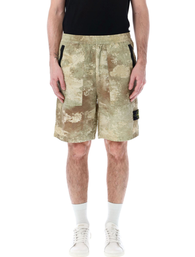 Shop Stone Island Camo Shorts In Verde