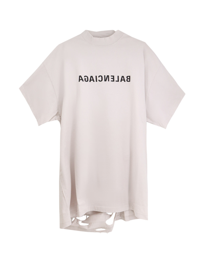 Shop Balenciaga T-shirt In Off White/black