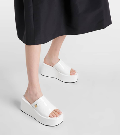 Shop Nodaleto Bulla Yelena Leather Platform Slides In White